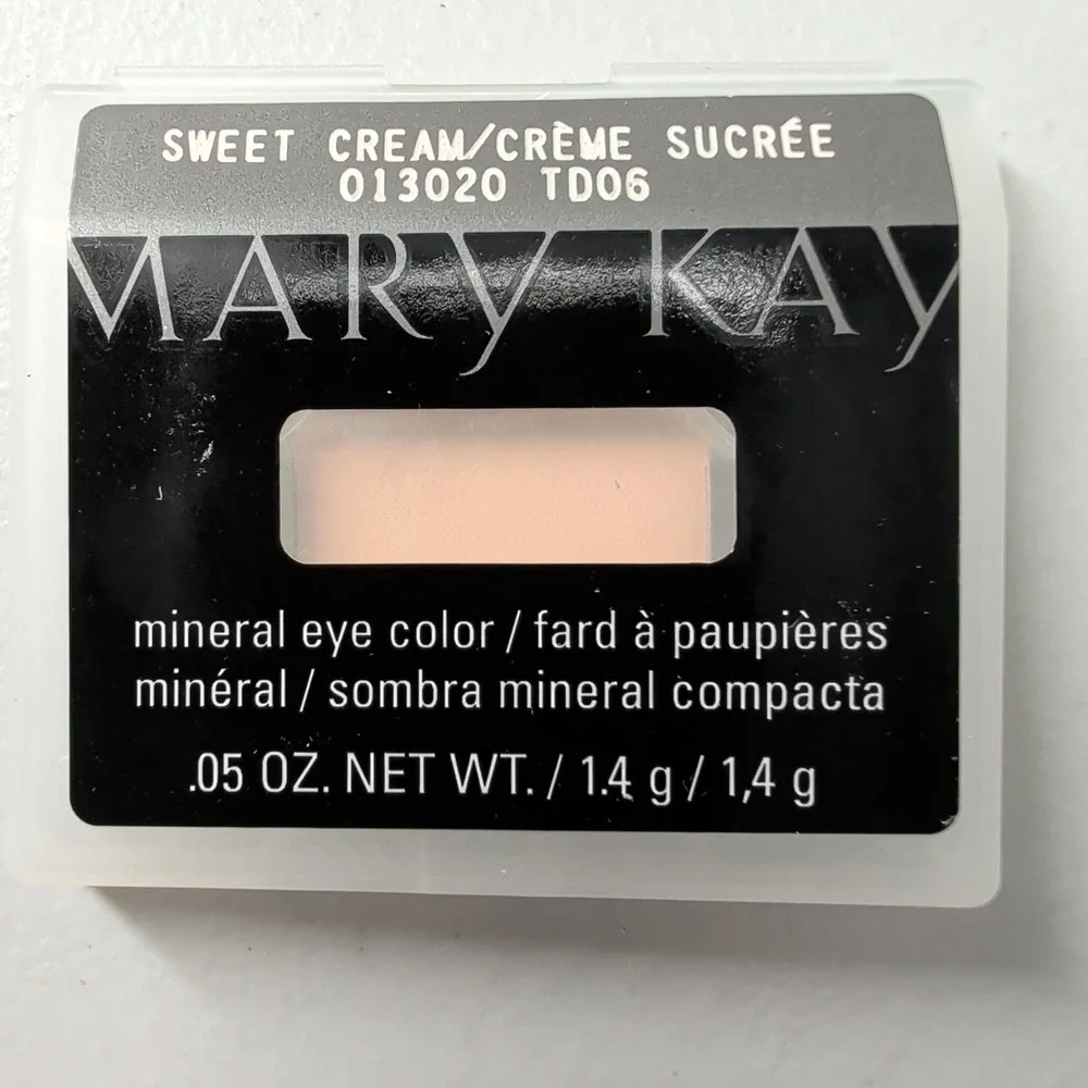 Mary Kay Mineral Eye Color Sweet Cream 013020 TD06 Matte Beige Eyeshadow .05 oz